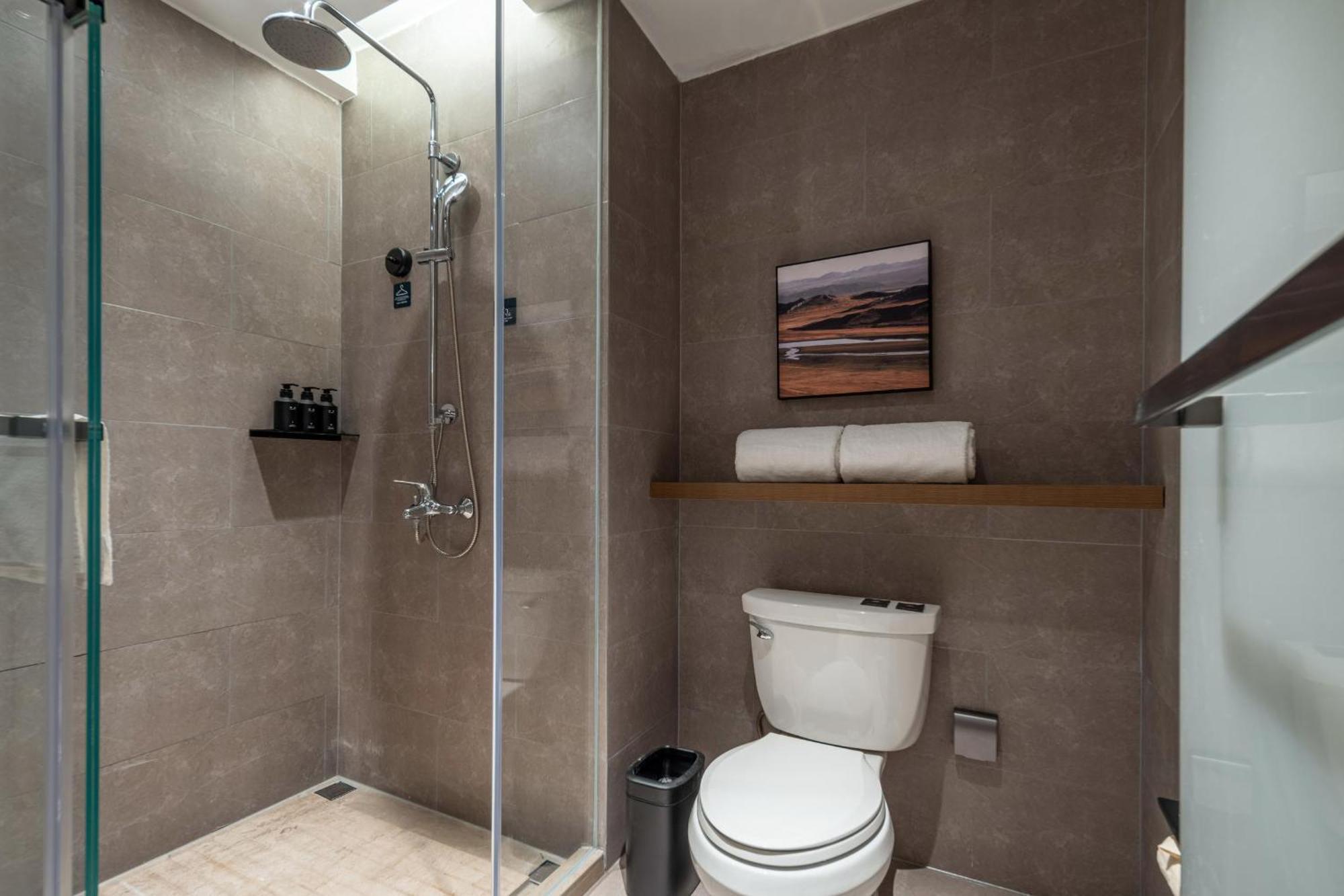 Atour Hotel Shanghai Hongqiao Xinzhuang Business District Exterior photo