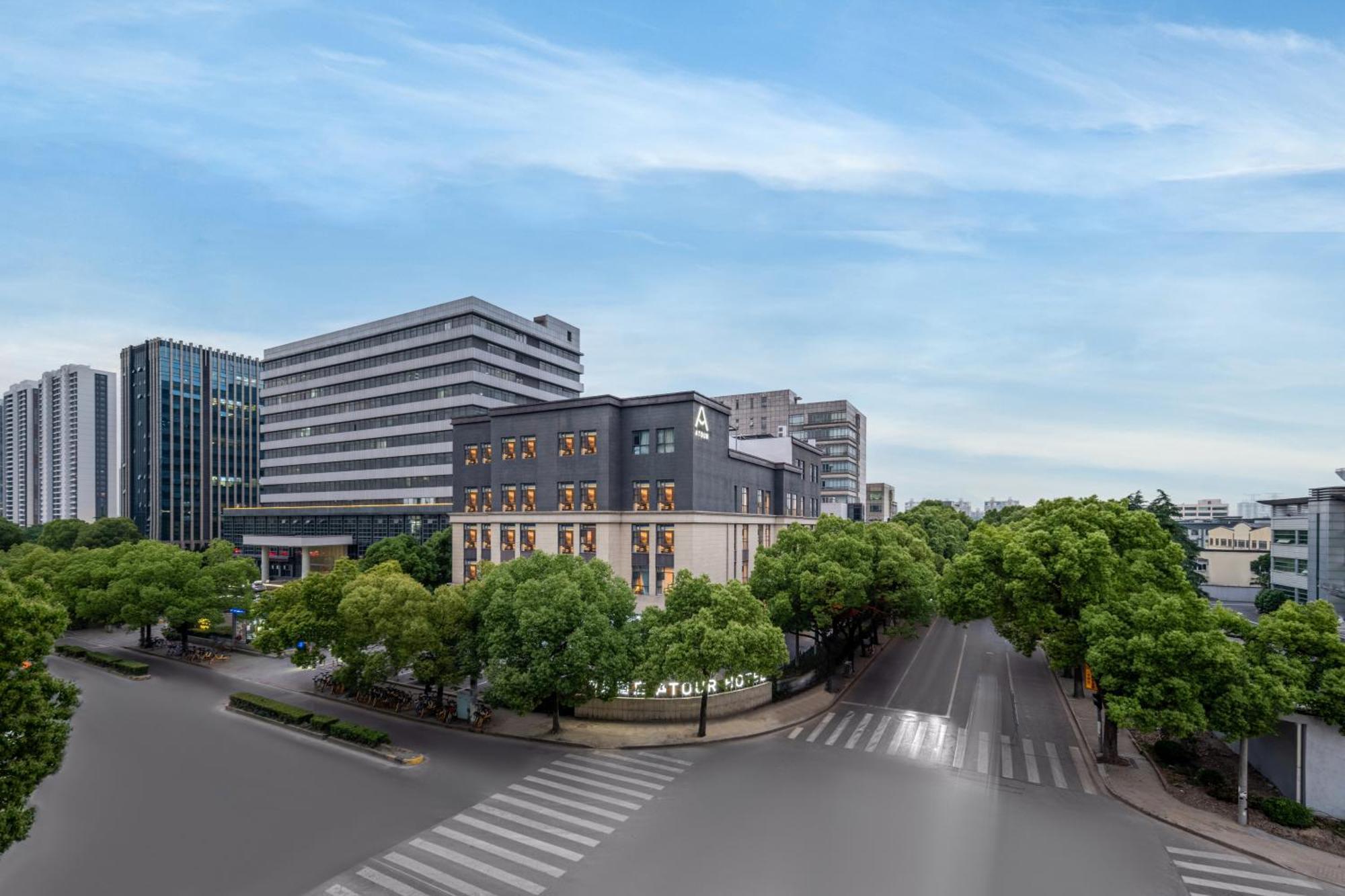 Atour Hotel Shanghai Hongqiao Xinzhuang Business District Exterior photo